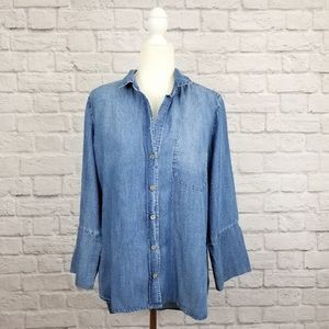 Cloth & Stone blue chambray button down